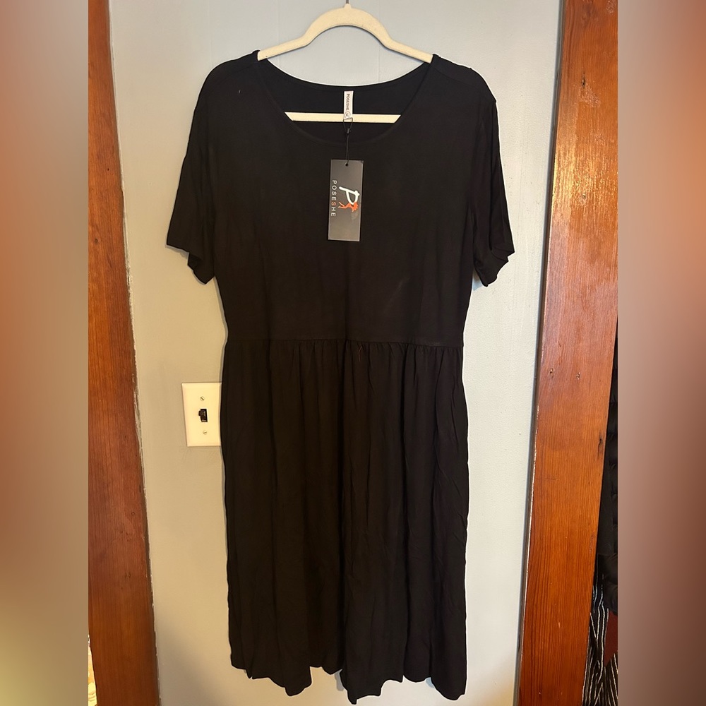Black stretchy dress